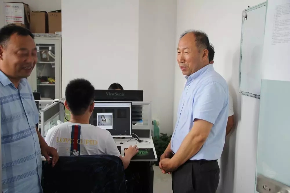 �ݵ�؝ҹ����ϯ��������I���ڵ��I(l��ng)��(d��o)һ�Ё��ҹ�˾ҕ��ָ��(d��o)����